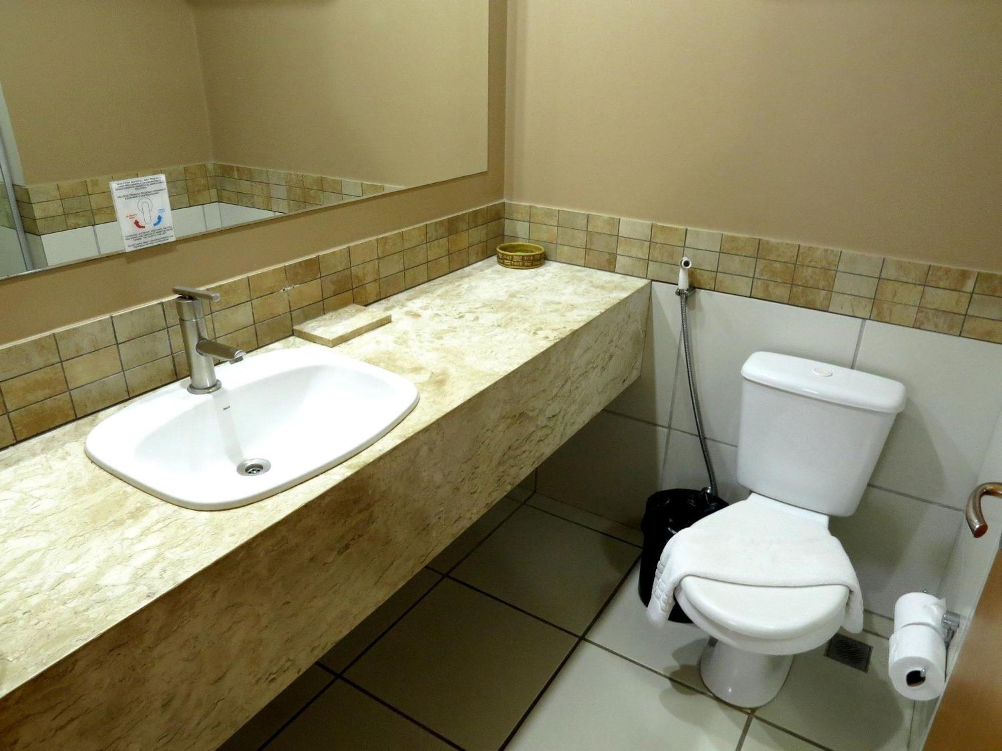 Le Jardin Suites Em Caldas Novas Exterior photo